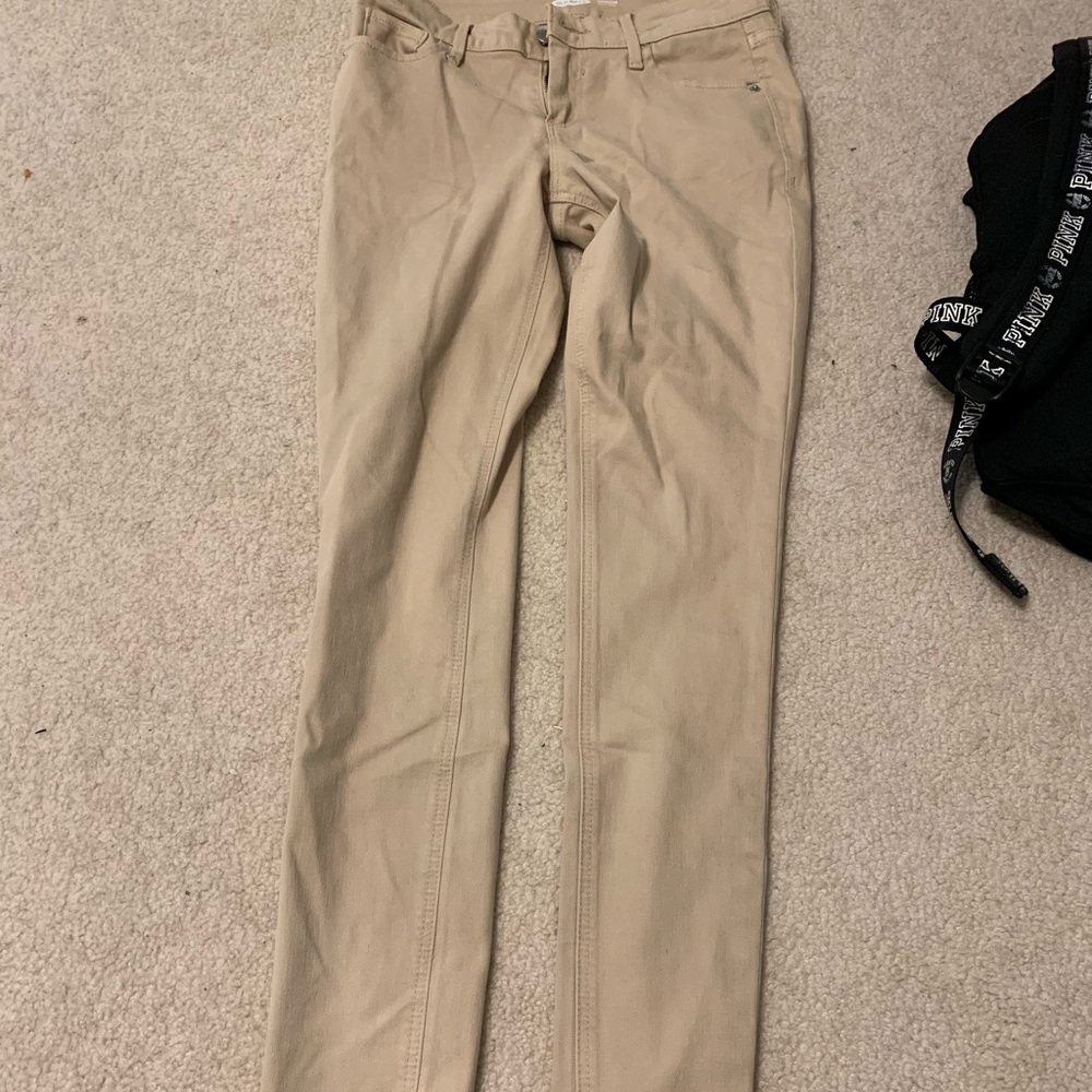 Old navy khaki pants